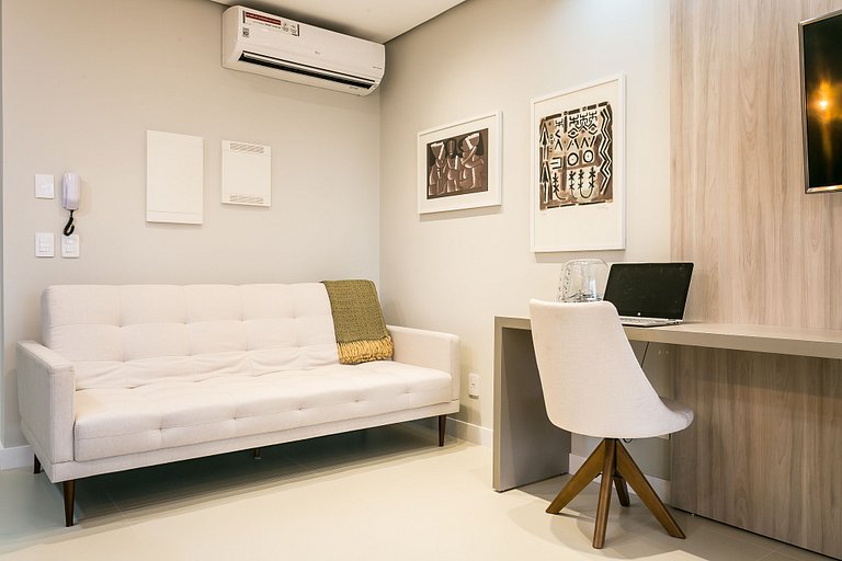 WI-FI 350MB | Food Hall | 450m from Shopping #CA04