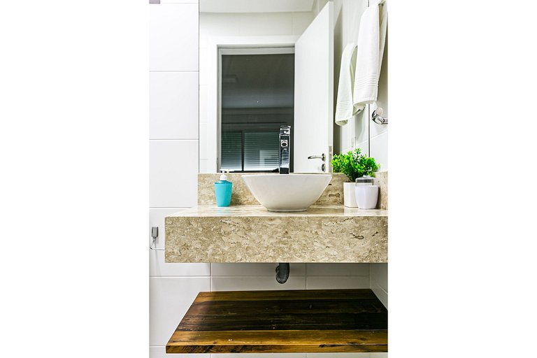 WI-FI 240MB | 70m da Praia dos Ingleses #IA05M