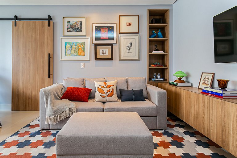 Partial SEA view in great location #CA24