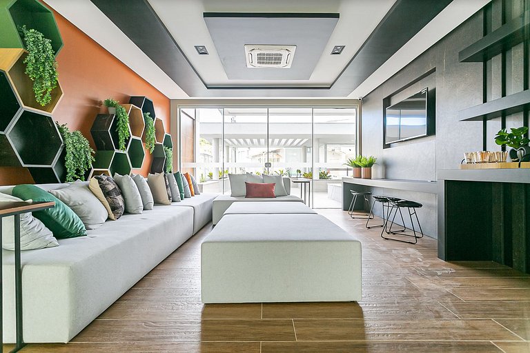 Partial SEA view in great location #CA24