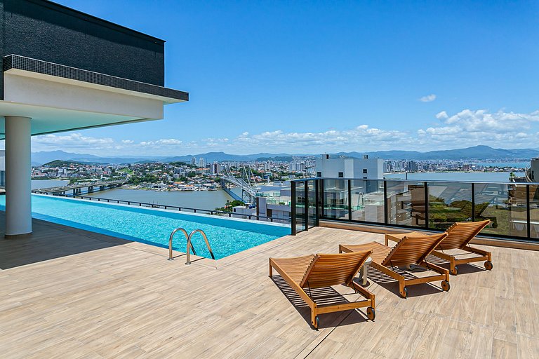 Pool with Sea View | WI-FI 200MB | Foodhall #TT5