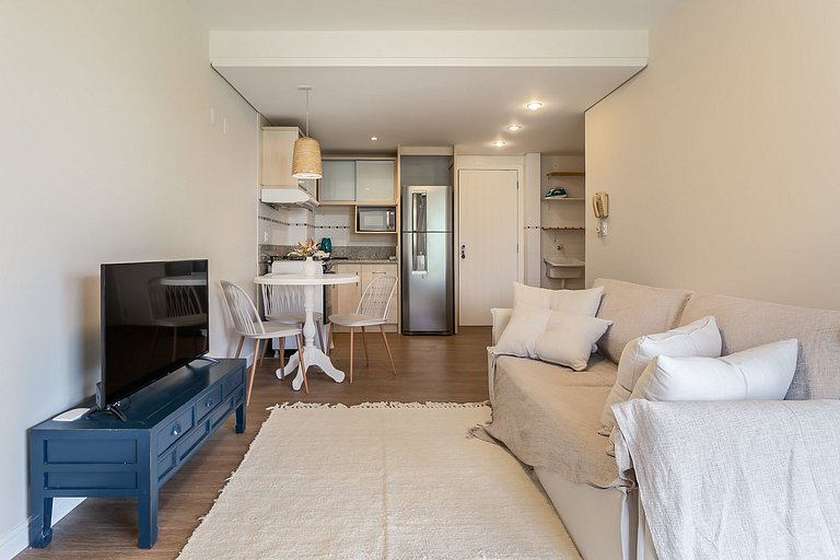 Condominium with Pier at Lagoa da Conceição #LA10