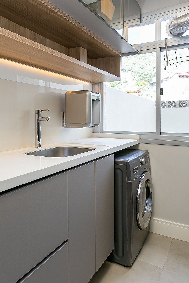 200m from Beiramar Shopping | WI-FI 100mb #CA43