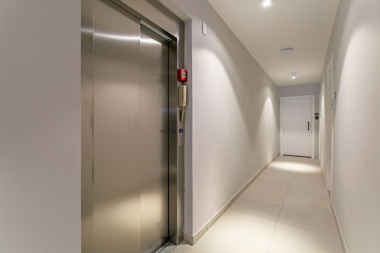 Studio novo próximo ao Beiramar Shopping #HKSP01