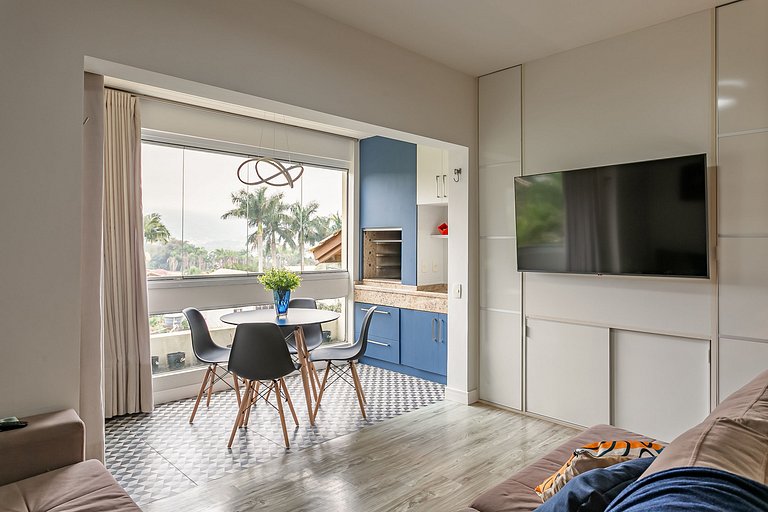 Duplex with Barbecue on Balcony #LA11