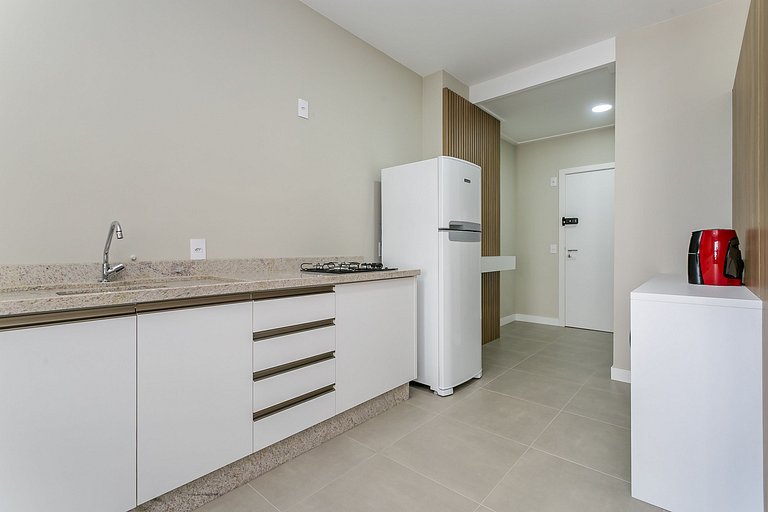 WI-FI 500mb | SEA and Bridge Views #CA51