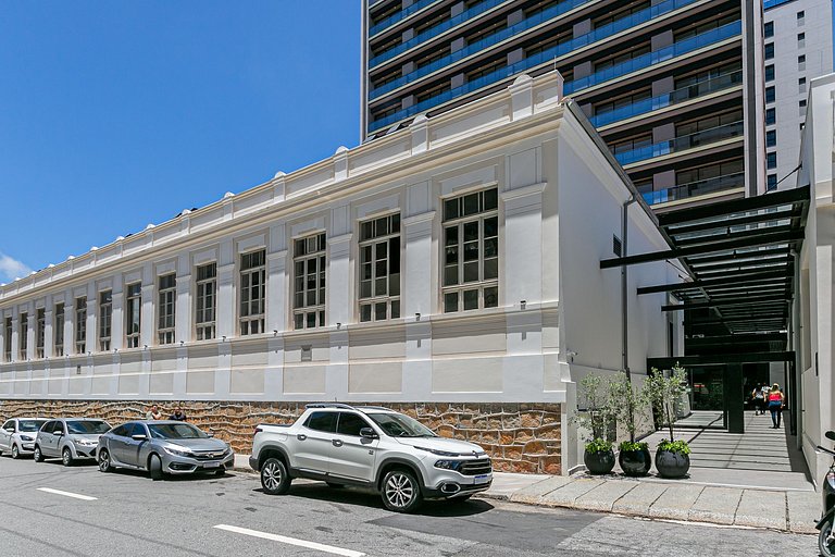 WI-FI 500mb | SEA and Bridge Views #CA51