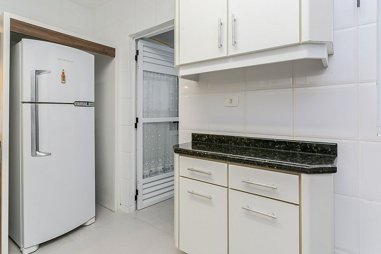 100m from the Beach | BBQ on the Balcony #IA23