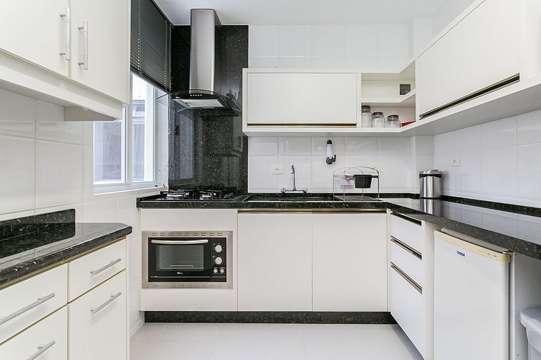 100m from the Beach | BBQ on the Balcony #IA23