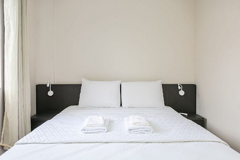 100m from the Beach | BBQ on the Balcony #IA23