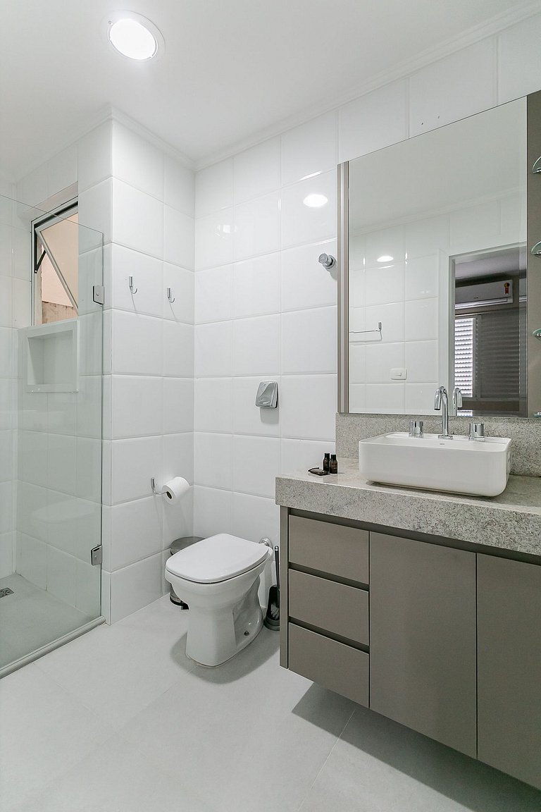 100m from the Beach | BBQ on the Balcony #IA23