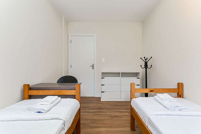 100m from the Beach | BBQ on the Balcony #IA23