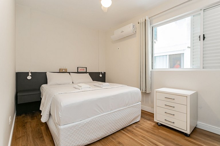 100m from the Beach | BBQ on the Balcony #IA23