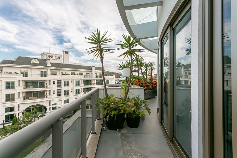 Penthouse with partial SEA view and Jacuzzi #JA28