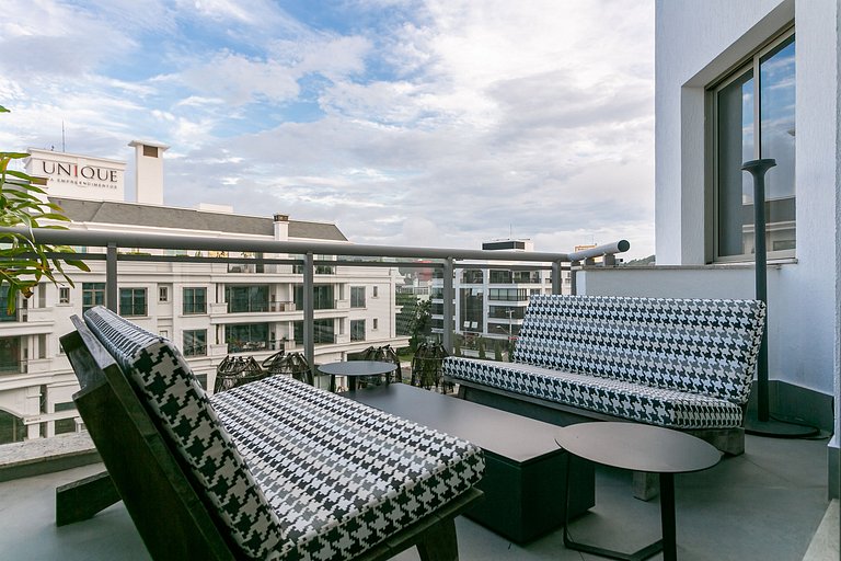 Penthouse with partial SEA view and Jacuzzi #JA28