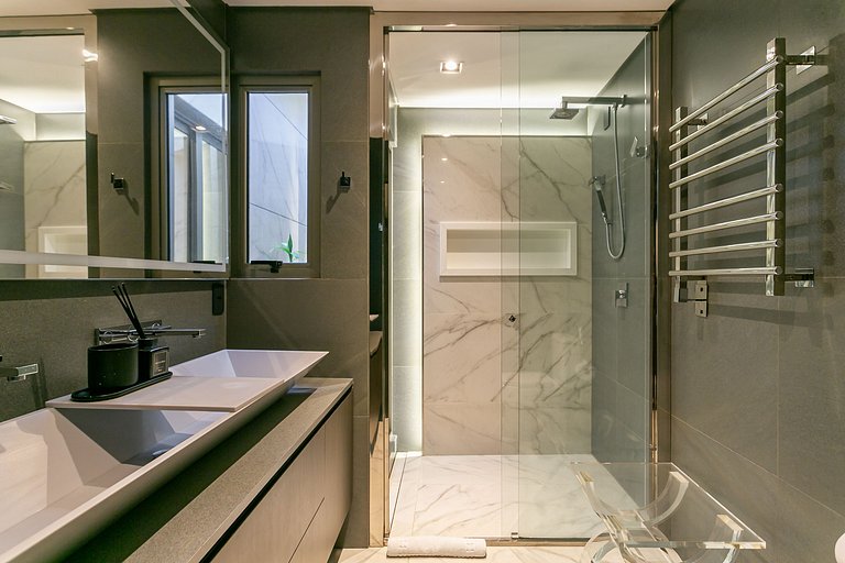 Penthouse with partial SEA view and Jacuzzi #JA28