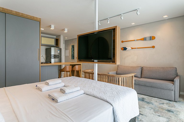 WI-FI 300MB | partial view of the SEA #CAMP09