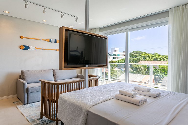 WI-FI 300MB | partial view of the SEA #CAMP09