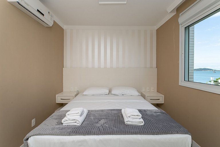 SEA FRONT | Balcony with Barbecue grill #CHA06