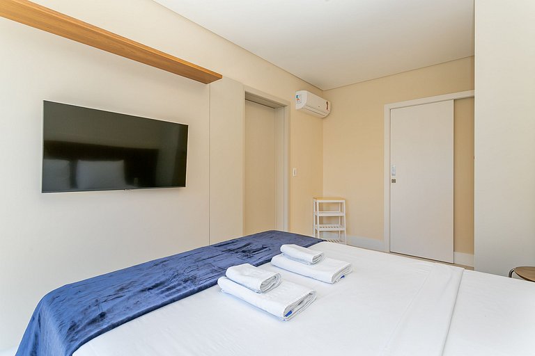 Partial SEA view from the balcony in Jurerê #JA24D