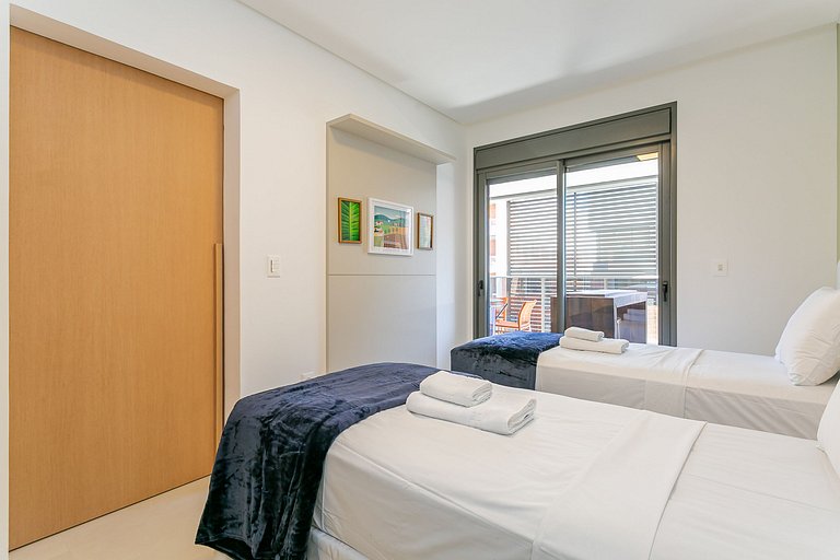 Partial SEA view from the balcony in Jurerê #JA24D