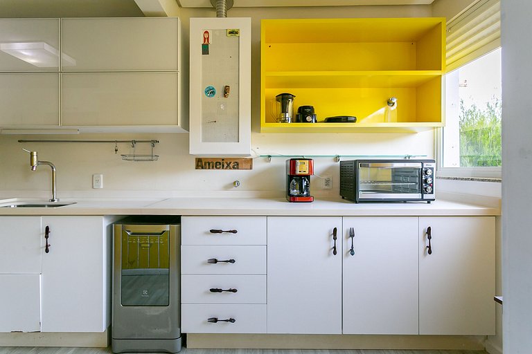 Apartment 500m from P12 in Jurerê #JA25D