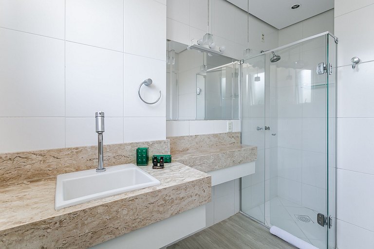 Apartment 500m from P12 in Jurerê #JA25D