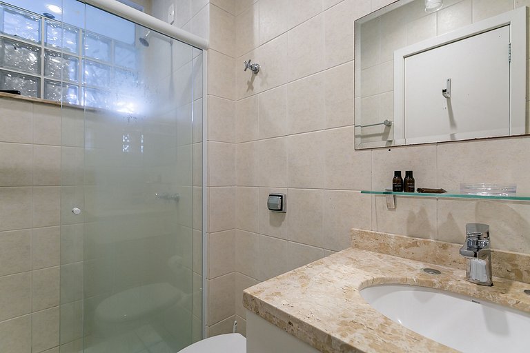 Apartment 500m from P12 in Jurerê #JA25D