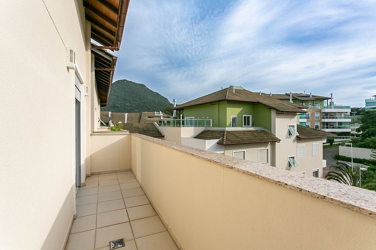 SEA Front Penthouse | WI-FI 600mb | Pool #CSA03