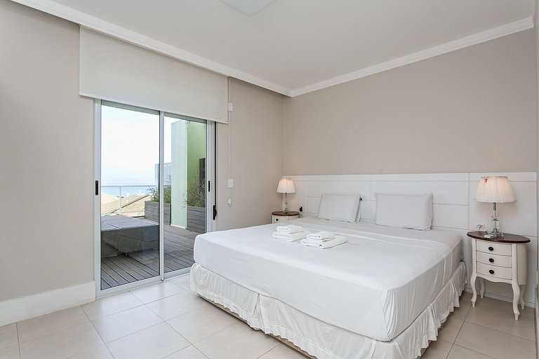 SEA Front Penthouse | WI-FI 600mb | Pool #CSA03