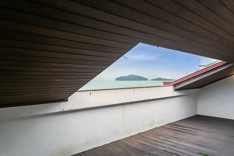 SEA Front Penthouse | WI-FI 600mb | Pool #CSA03