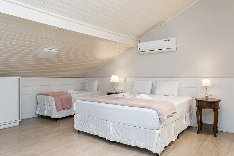 SEA Front Penthouse | WI-FI 600mb | Pool #CSA03