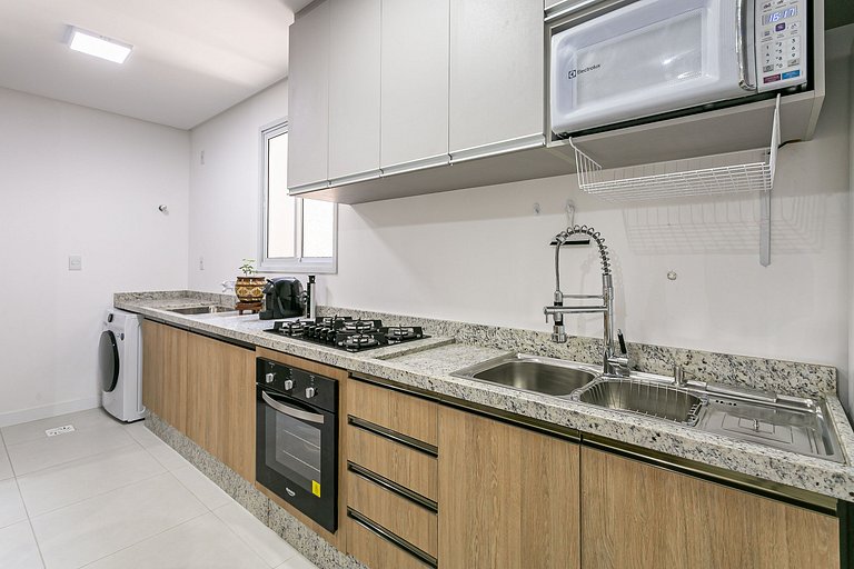 WI-FI 800MB | 500m from Ingleses Beach #IA26