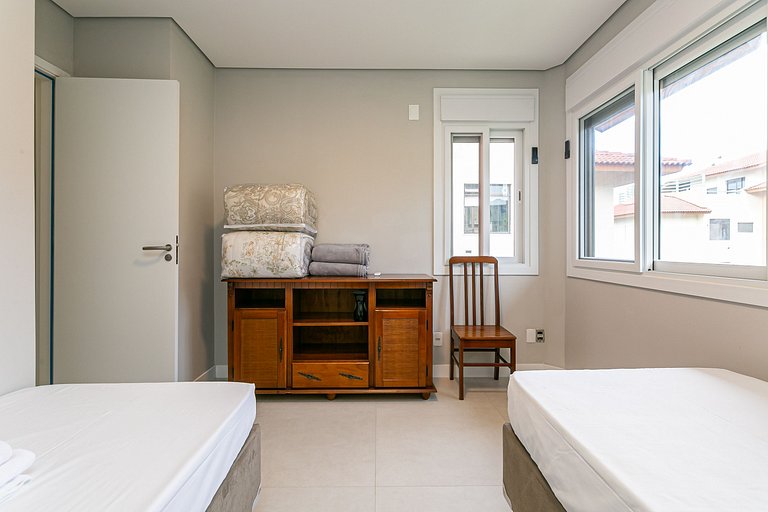 Sea View | 43” Smart TV | WI-FI 300mb #IA28