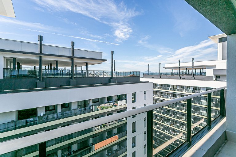 Pool with Sea View | WI-FI 200MB | Foodhall #TT3