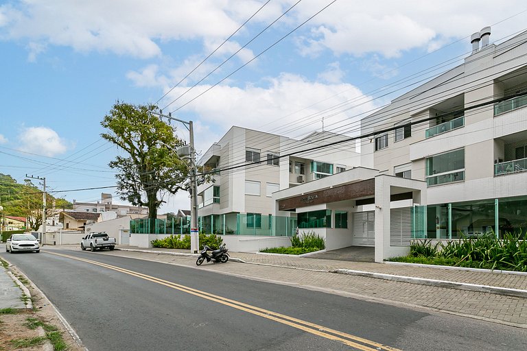 600m to Beach | Dining | Walkable #CANA16