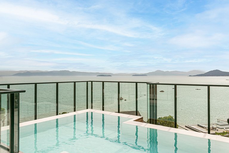 Rooftop Pool with Sea View | WI-FI 200mb #CAC01