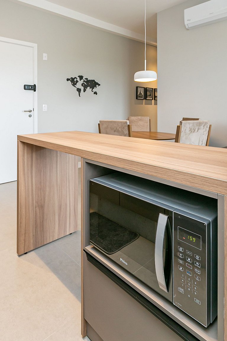 WIFI 1000MB | Swimming Pool | 50” Smart TV #CHA08D