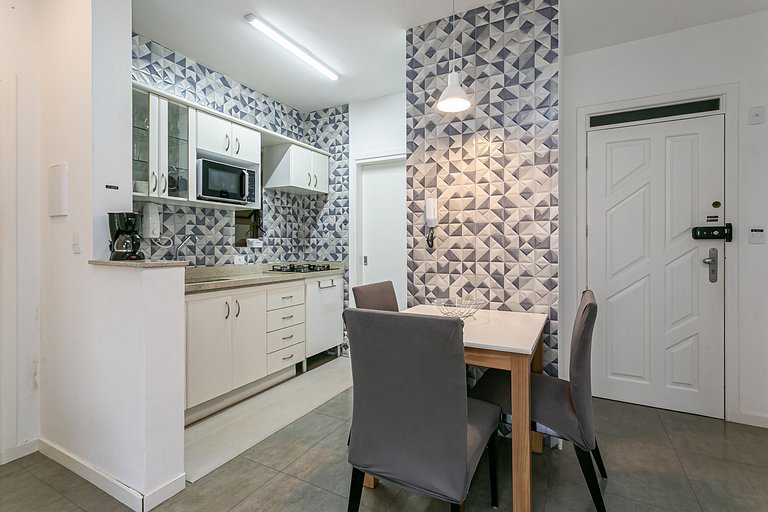 WI-FI 600MB | 300m from Lagoa da Conceição #LA14