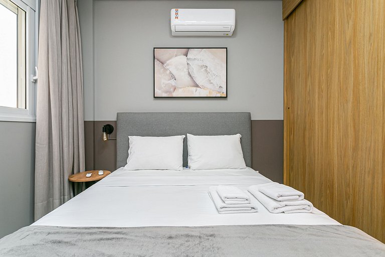 43" Smart TV | AC Split | 500mb WI-FI #HoutBay