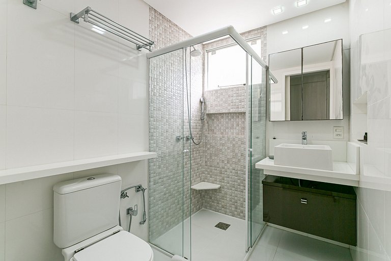 WI-FI 600MB | 200m from Beiramar Ave | Pool #CA83