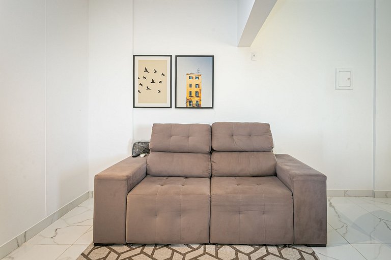 Bridge View | 250m from the Public Market #CA81