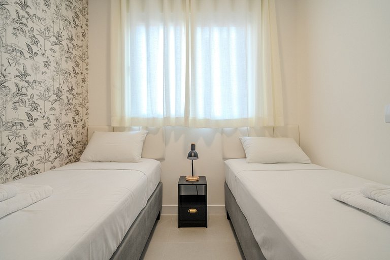 Swimming Pool with Sea View | WI-FI 1000mb #CHA11