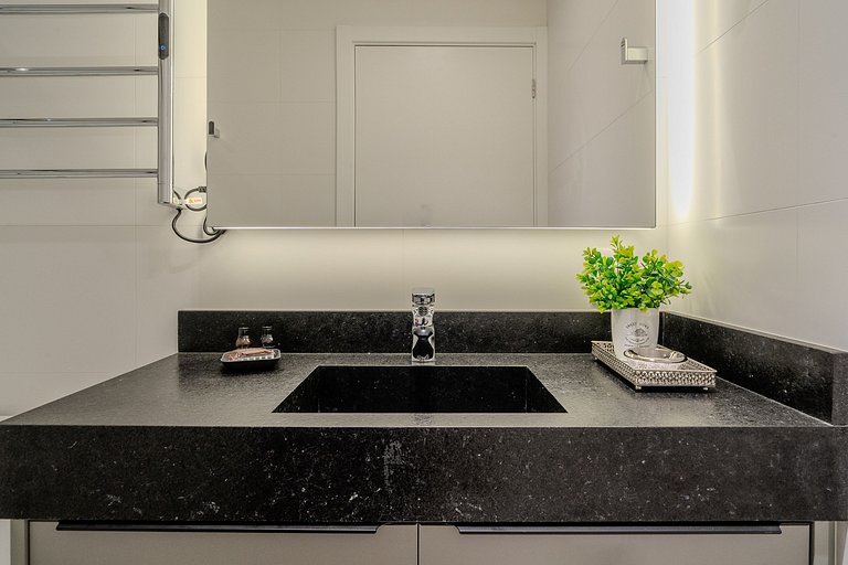 Rooftop Pool | 500m from Beiramar Avenue #CA88