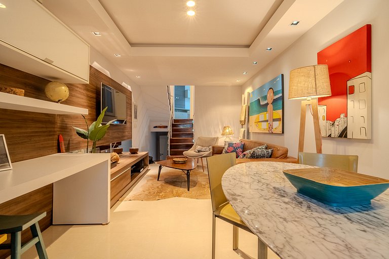 Condominium House | Pier at Lagoon #LA15