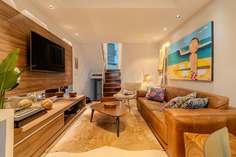 Condominium House | Pier at Lagoon #LA15