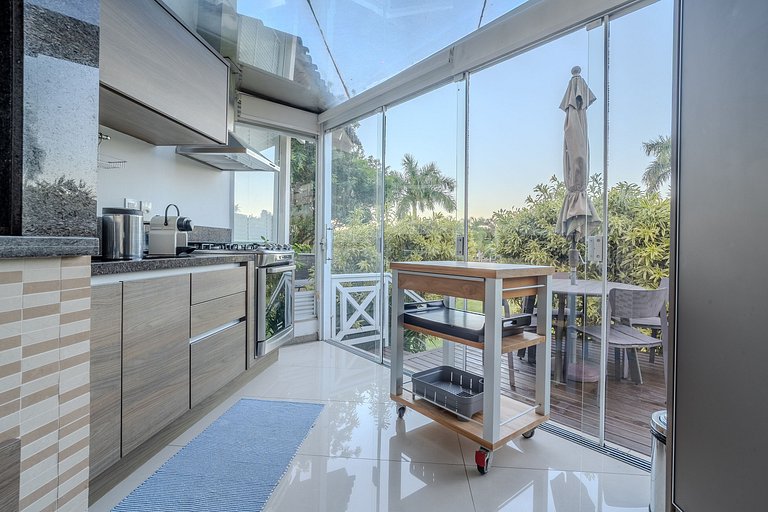 Condominium House | Pier at Lagoon #LA15