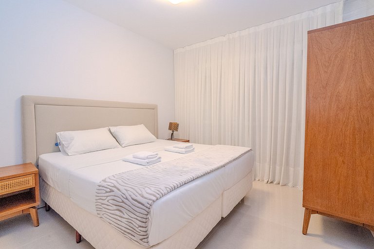 Condominium House | Pier at Lagoon #LA15