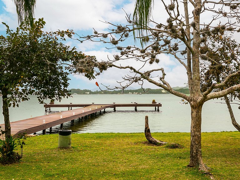 Condominium House | Pier at Lagoon #LA15