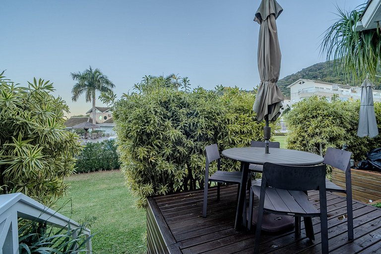 Condominium House | Pier at Lagoon #LA15